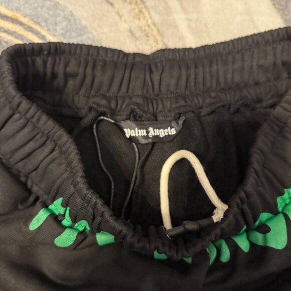 Palm Angels Green Logo Black Shorts Mens Large - Picture 2 of 3
